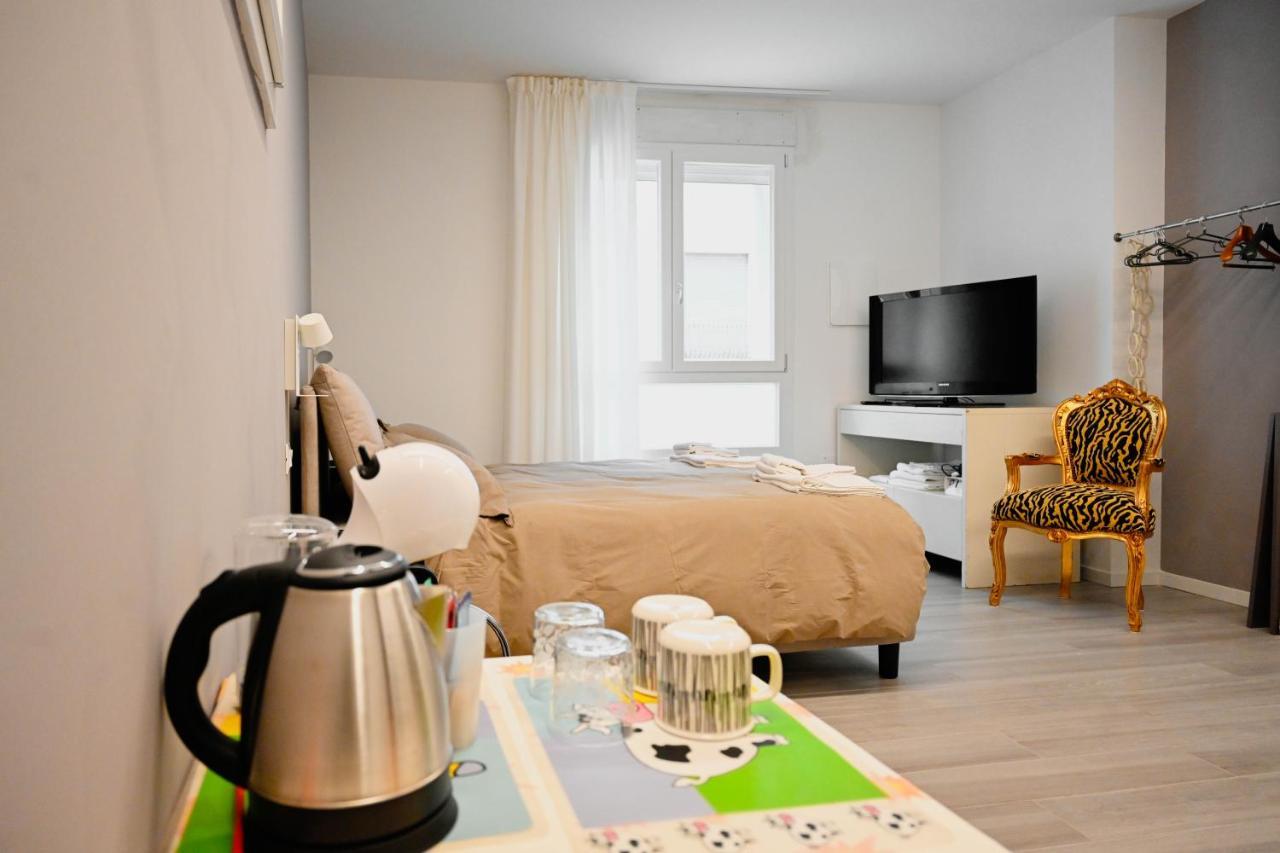 Cozy Studio Downtown Appartement Bassano del Grappa Buitenkant foto